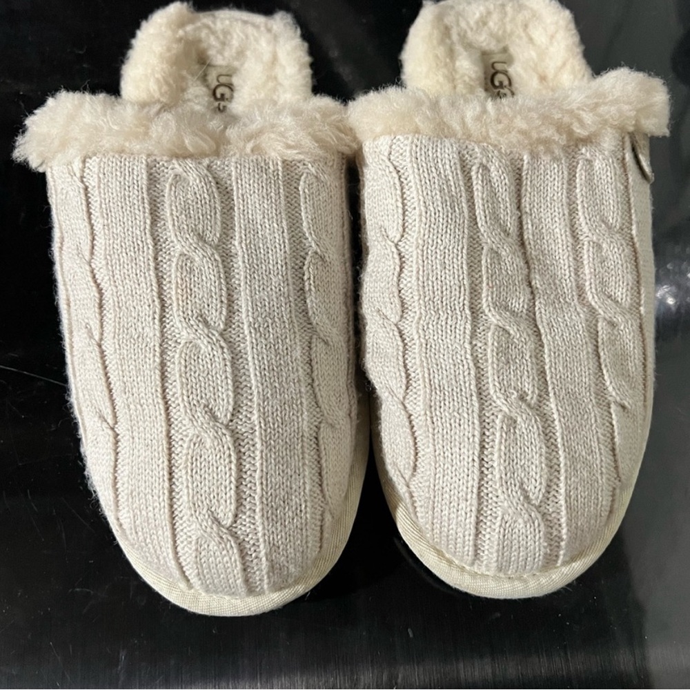 Ugg Australia Sweater Knit Scuffette Slippers - 8